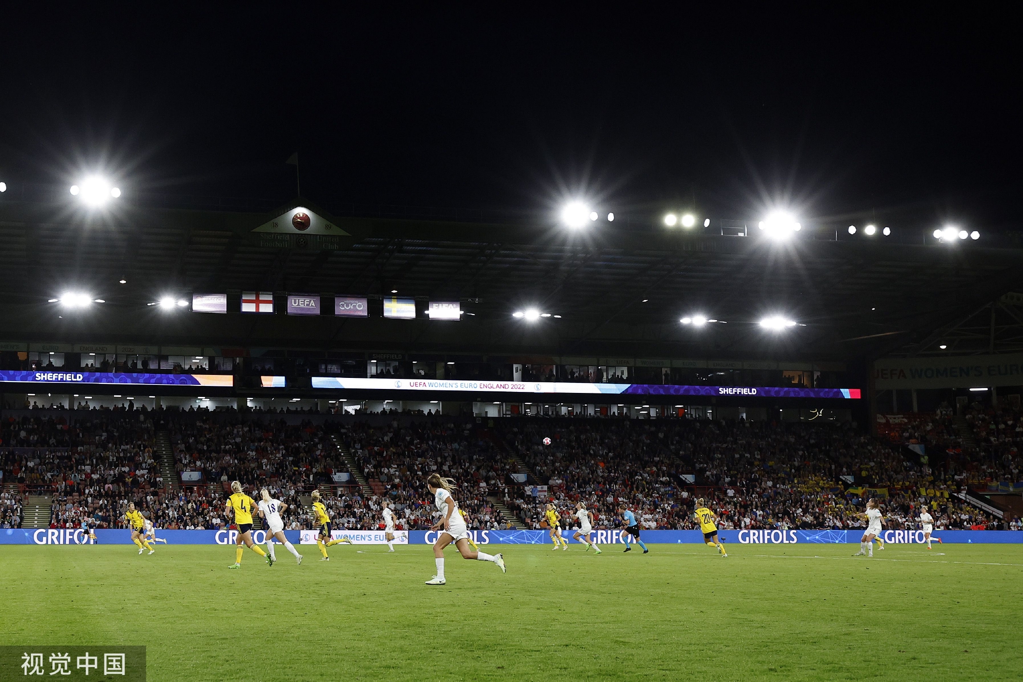 必与现实一 必与现实一