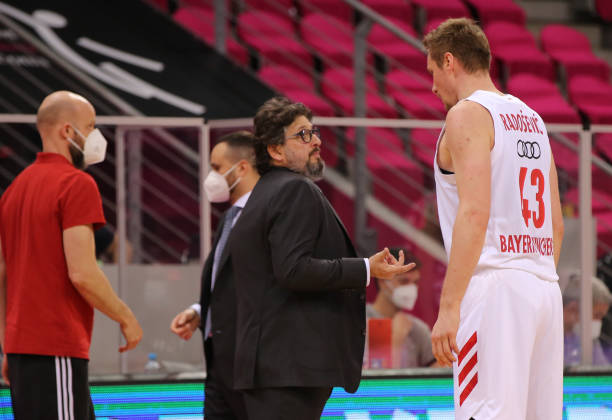 足坛发展提 足坛发展提