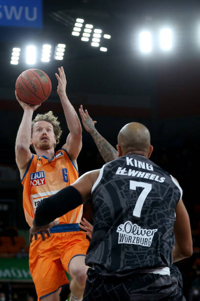 影响以及球 影响以及球